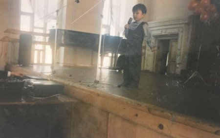 Как выглядел Димаш Кудайбергенов до того, как стать звездой для миллионов китайцев
