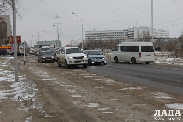Участок автодороги за торговым центром «Жигер» в Актау планируют расширить в 2017 году