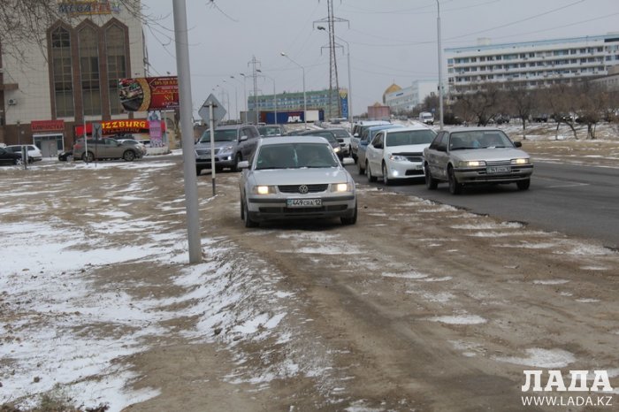 Участок автодороги за торговым центром «Жигер» в Актау планируют расширить в 2017 году