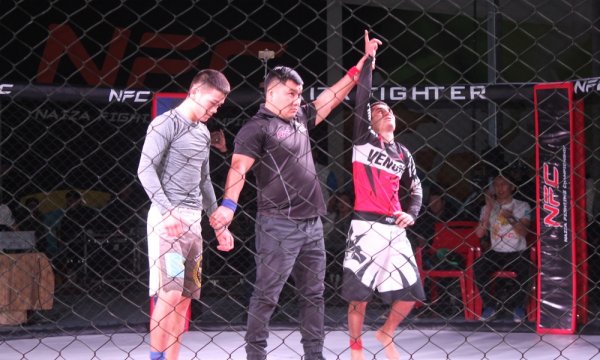 В Актау чемпионский пояс «NFC West Kazakhstan» в фестивале боевых искусств взял атырауский боец Абылай Толеш