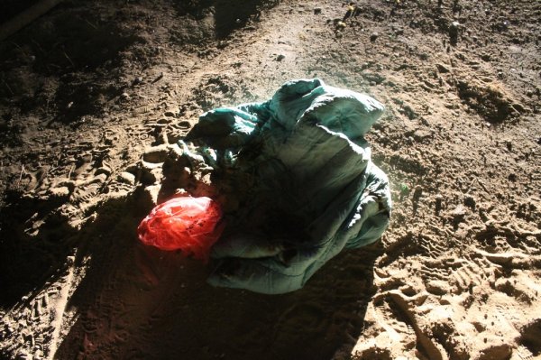 Горящий матрас стал причиной короткого замыкания и паники жильцов дома в Актау