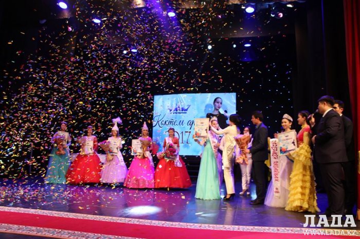 В Актау титул «Мисс Весна-2017» получила Арайлым Амангелдиева