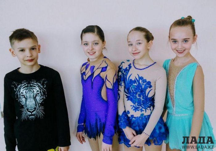 Фигурист из Актау Алексей Ветров завоевал бронзовые медали на двух республиканских турнирах в Астане