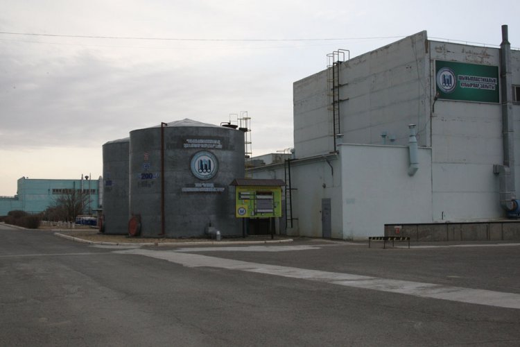 Вне конкуренции