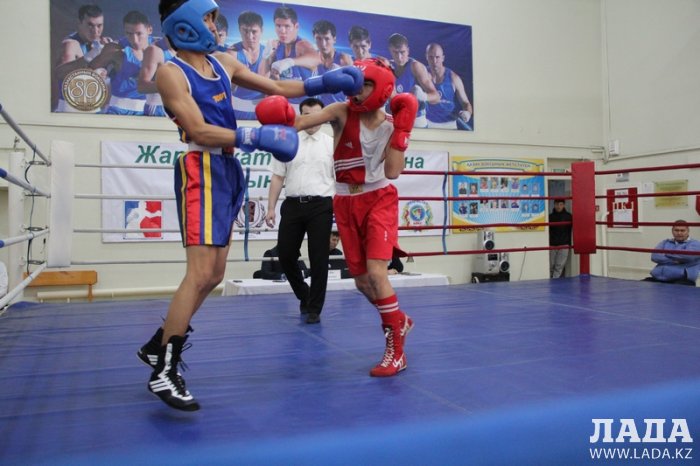 В Актау стартовал областной отборочный турнир по боксу
