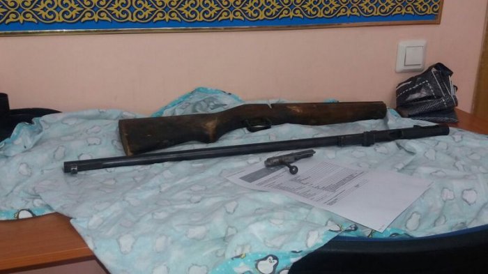 За два дня жители Мангистау сдали в полицию семь единиц огнестрельного оружия