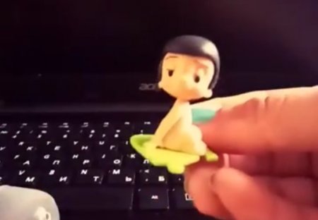 Эротический "Киндер-сюрприз" нашли на прилавках Караганды