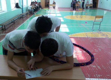 Команды из 16 школ Мангистау приняли участие в первой спортивно-математической эстафете