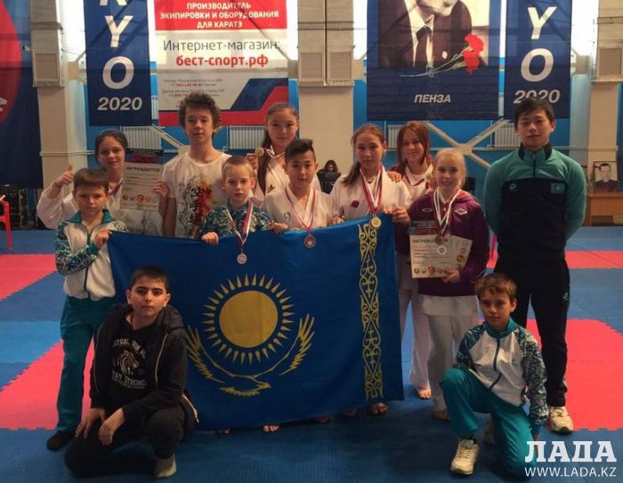 Спортсмены из Актау завоевали девять медалей на международных соревнованиях по карате-до в Пензе
