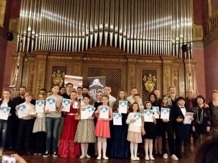 Айнура Шукурова из Жанаозена заняла первое место на международном музыкальном конкурсе в Риме