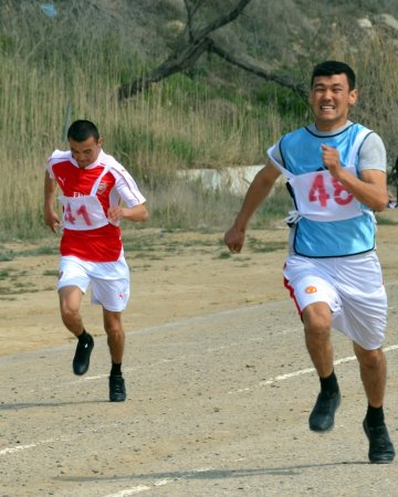 В Актау прошли соревнования по легкой атлетике среди пожарных