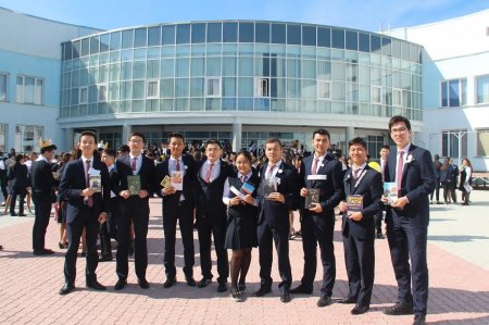 В актауской Назарбаев Интеллектуальной школе искали «тайных читателей»