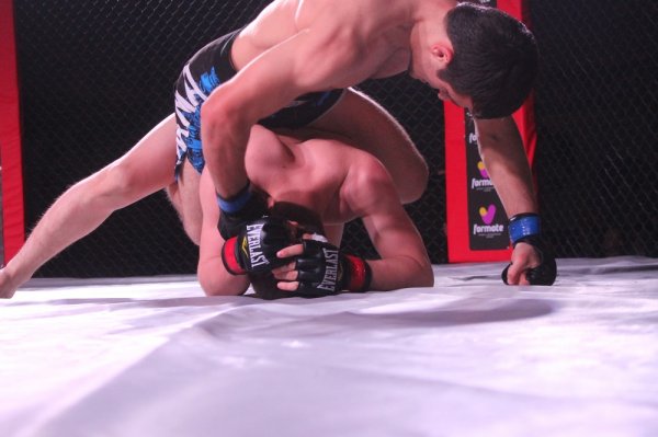 Азамат Абилов из Актау вышел в финал турнира по смешанным боям «NFC West Kazakhstan»