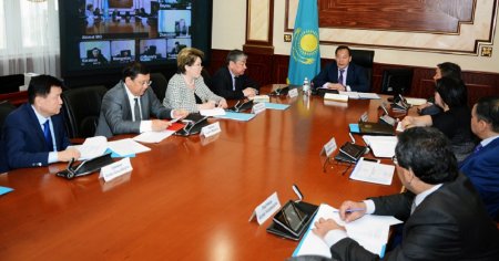 Ералы Тугжанов поручил проверить законность постройки жилых домов на побережье 4 микрорайона Актау