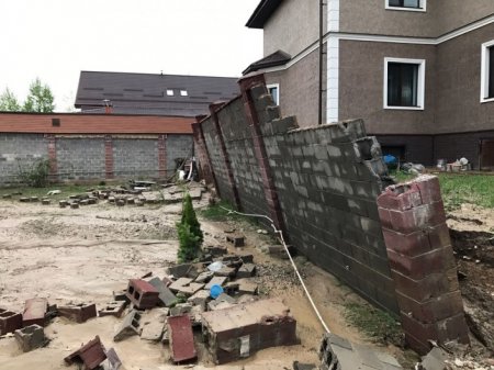 Алматы продолжает подтапливать непрекращающийся дождь