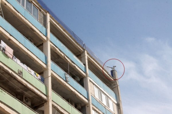 Под предлогом травли тараканов в Актау мужчина обокрал 83-летнюю пенсионерку