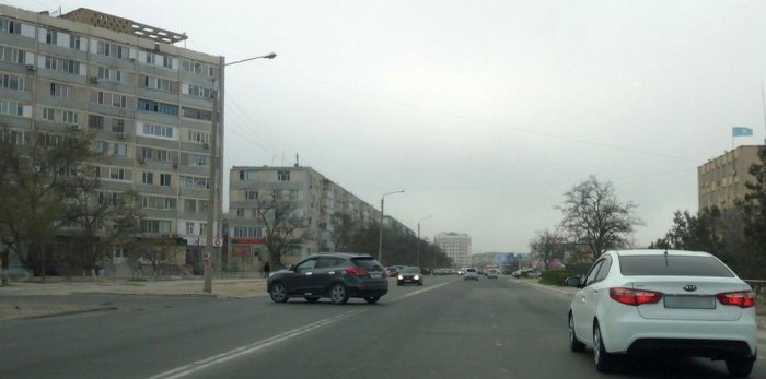 В Актау новую схему размещения дорожных знаков планируют внедрить в июле 2017 года