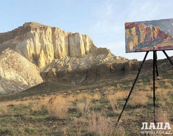 Для «ЭКСПО-2017» отберут 100 лучших работ молодых художников Мангистау