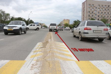 В Актау на пешеходном переходе сбили женщину