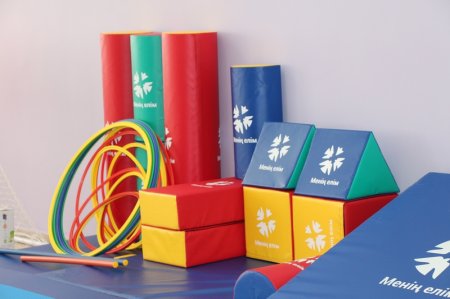 В Мангистау 50 школ получили сертификаты на спортивный инвентарь