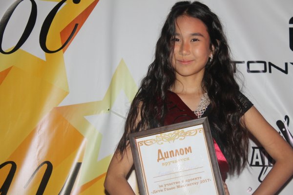 Нурболат Наурызбек стал победителем конкурса «Детский голос Мангистау-2017»