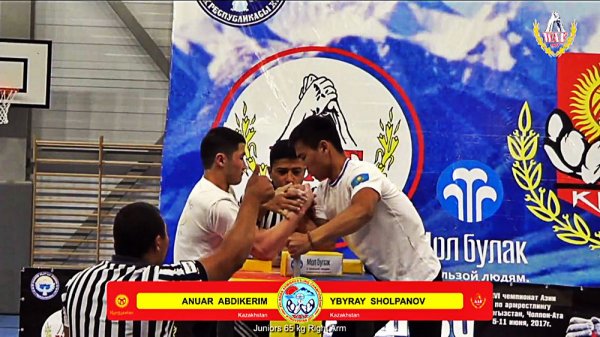 На чемпионате Азии по армрестлингу спортсмены из Актау взяли четыре медали
