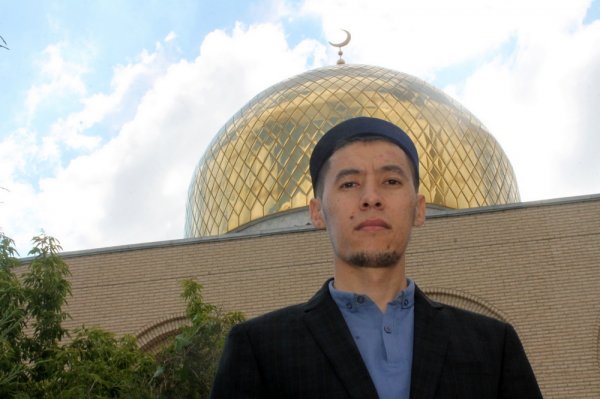 Тысячи мусульман Актау встретили Қадыр түнi - Ночь Предопределения