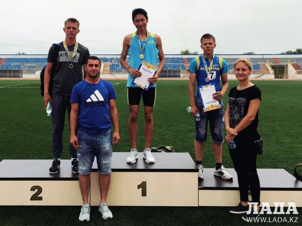 Актауские легкоатлеты завоевали 12 медалей на республиканском турнире