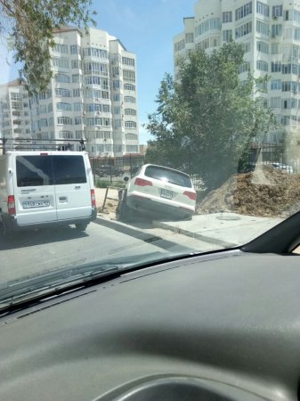 Неудачно въехал