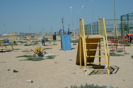 Детская площадка не для обычных детей