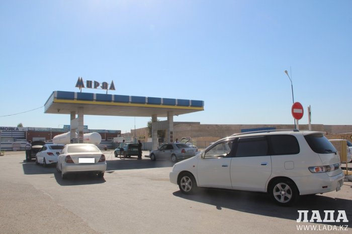 Руководители АГЗС в Актау: Автовладельцы не хотят заправляться газом из Актобе