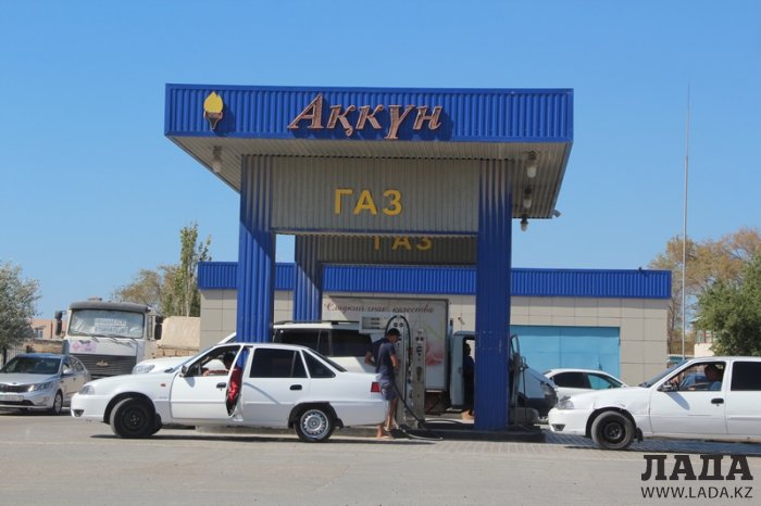 Руководители АГЗС в Актау: Автовладельцы не хотят заправляться газом из Актобе