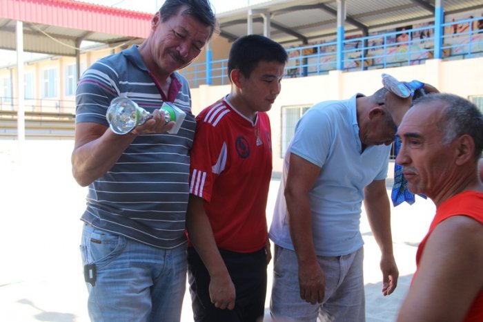 Чемпионом Казахстана по пляжному волейболу среди инвалидов стала команда из Актау