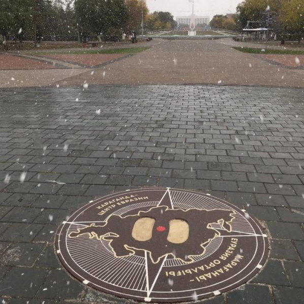 Первый снег в Казахстане: пользователи Сети делятся фото и видео