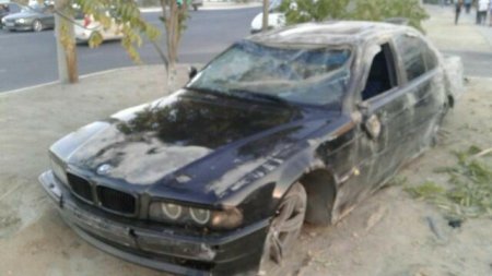 В 12 микрорайоне Актау перевернулся автомобиль