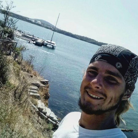 Наши в Болгарии. Двое парней из Актау отправились в путешествие