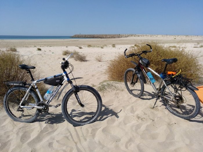 Российские путешественники сняли видео про Мангистау