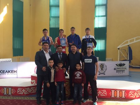 Боксеры из Мангистау завоевали 10 медалей на республиканском турнире в Атырау