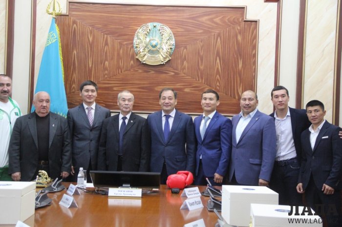 Ералы Тугжанов рассказал о планах по строительству Центра бокса в Актау