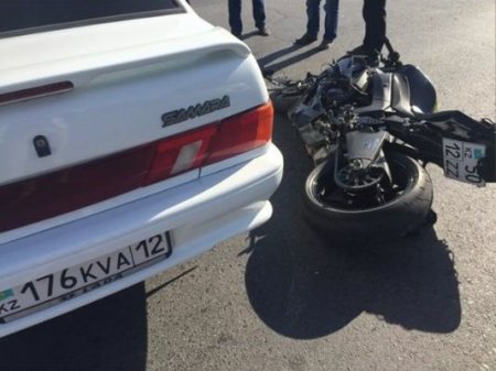В Актау мотоциклист пострадал в результате столкновения с ВАЗ-21015
