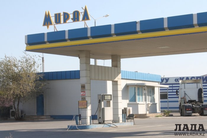 На заправках Актау цена на бензин марки АИ-92 поднялась до 152 тенге