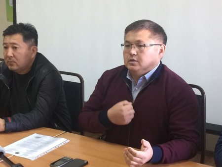 Родители юных футболистов пожаловались на закрытие клуба «Каспий»