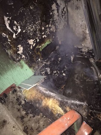 В Актау пожарные спасли мужчину