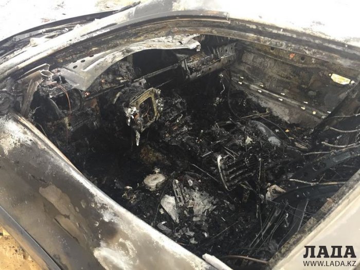 В 29 микрорайоне Актау сгорел автомобиль