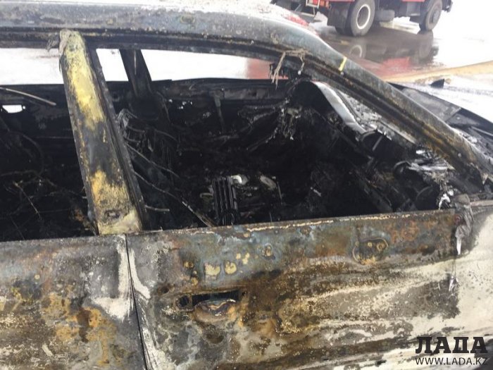 В 29 микрорайоне Актау сгорел автомобиль