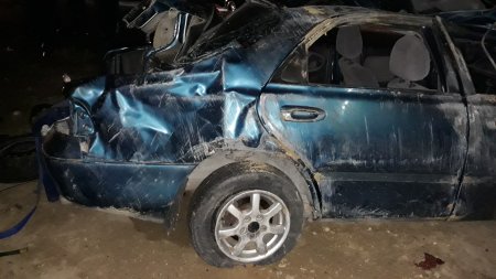 На трассе Актау - Форт-Шевченко автомобиль сбил корову