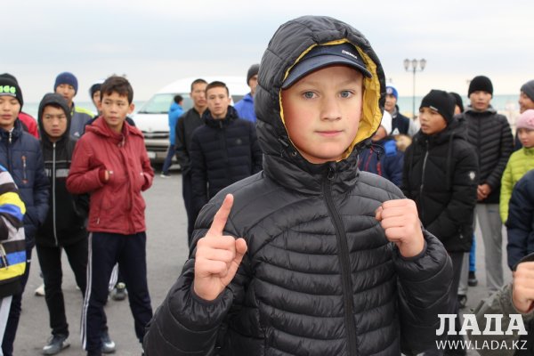 Забегом в Актау отметили  День казахстанского бокса