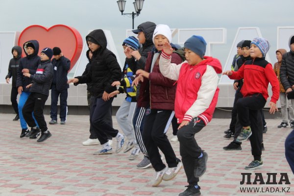 Забегом в Актау отметили  День казахстанского бокса