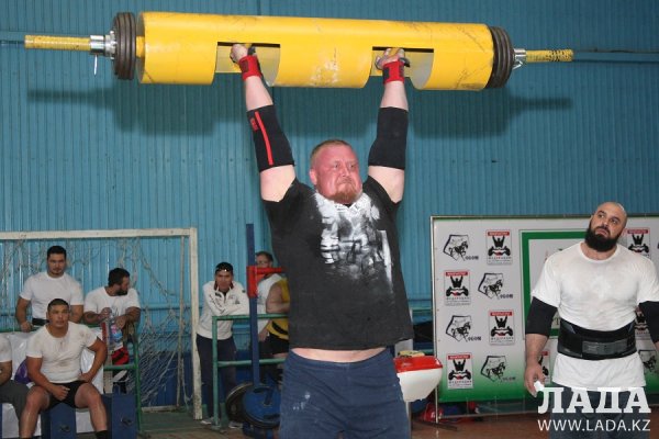 Алексей Писаревский стал победителем чемпионата Казахстана по силовому экстриму в Актау