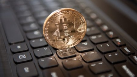 Эксперт по криптовалюте продал все биткоины